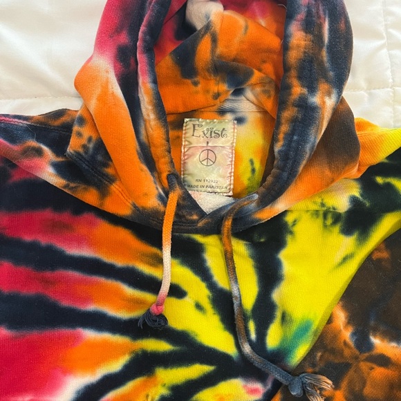 Tie Dye pullover hoodie - Picture 2 of 2